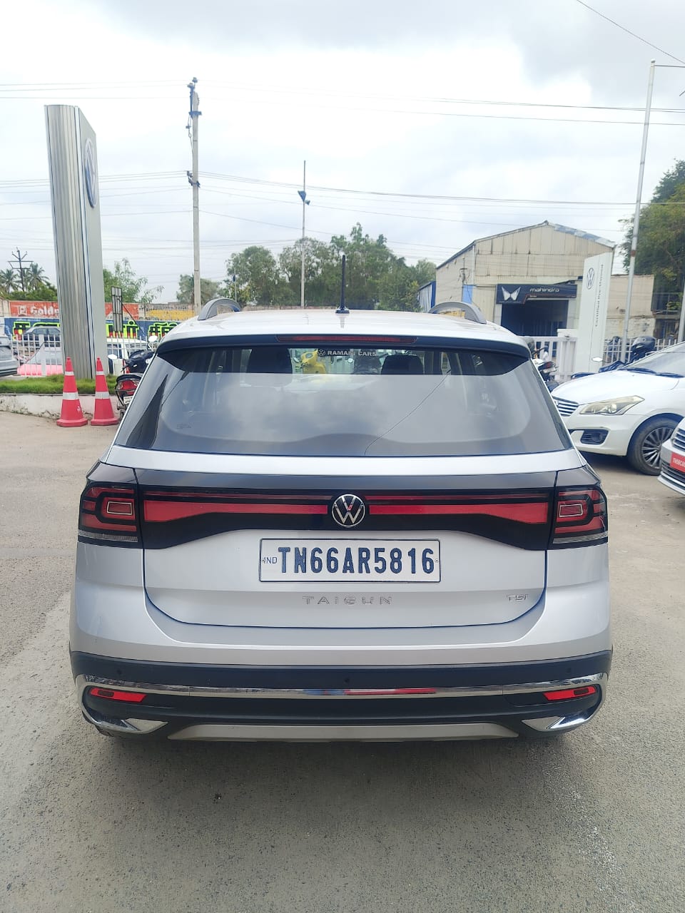 Volkswagen Taigun Comfortline 1.0 Tsi Mt Facelift